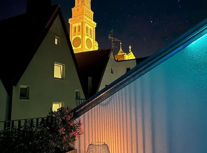 Apartment Truly - Direkt Am Rathausplatz, Dachterrasse Mit Blick Auf Perlachturm, Garage, Fahrstuhl *