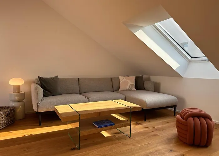 Apartment Truly - Direkt Am Rathausplatz, Dachterrasse Mit Blick Auf Perlachturm, Garage, Fahrstuhl